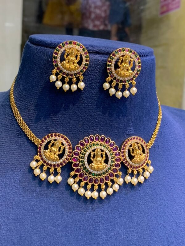 Premium Antique Finish Gaja Lakshmi Choker CH309