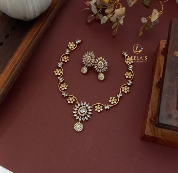 Trendy Alia Necklace NC946