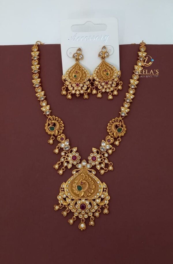 Riddhi Gorgeous Mid-Length Necklace NC9100