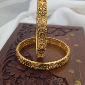 Dolly Antique Finish Bangle ( 2 Bangle ) BG256